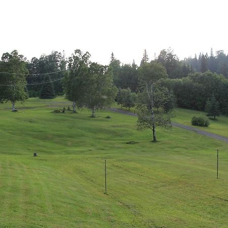 Catfish Lakefront Cabins & Campground Wawa Extérieur photo